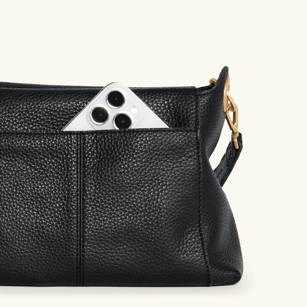 The Bryant Medium - Black/Brushed Gold Red Zip